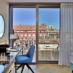 Est Grand Savoy Hotel 4*