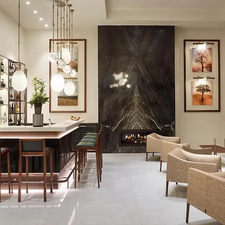 Hotel Est Grand Savoy