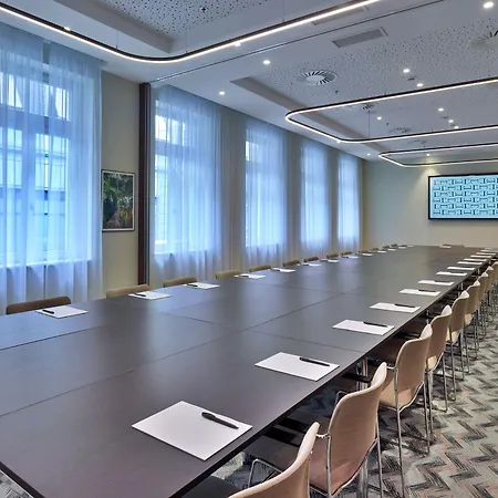 Est Grand Savoy 4* Budapest