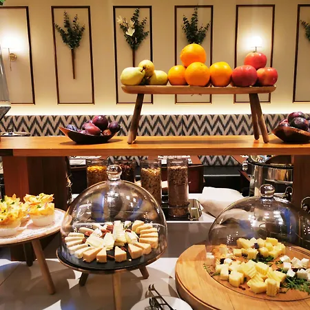 Est Grand Savoy 4* Budapest