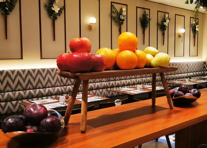 Hotel Est Grand Savoy 4*