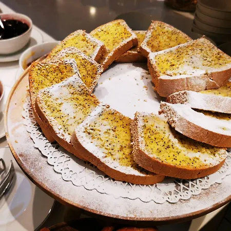 Hotel Est Grand Savoy 4*